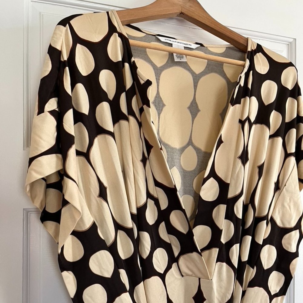 Diane Von Furstenberg Tuvallu Kimono Dress - 8 - Picture 8 of 12